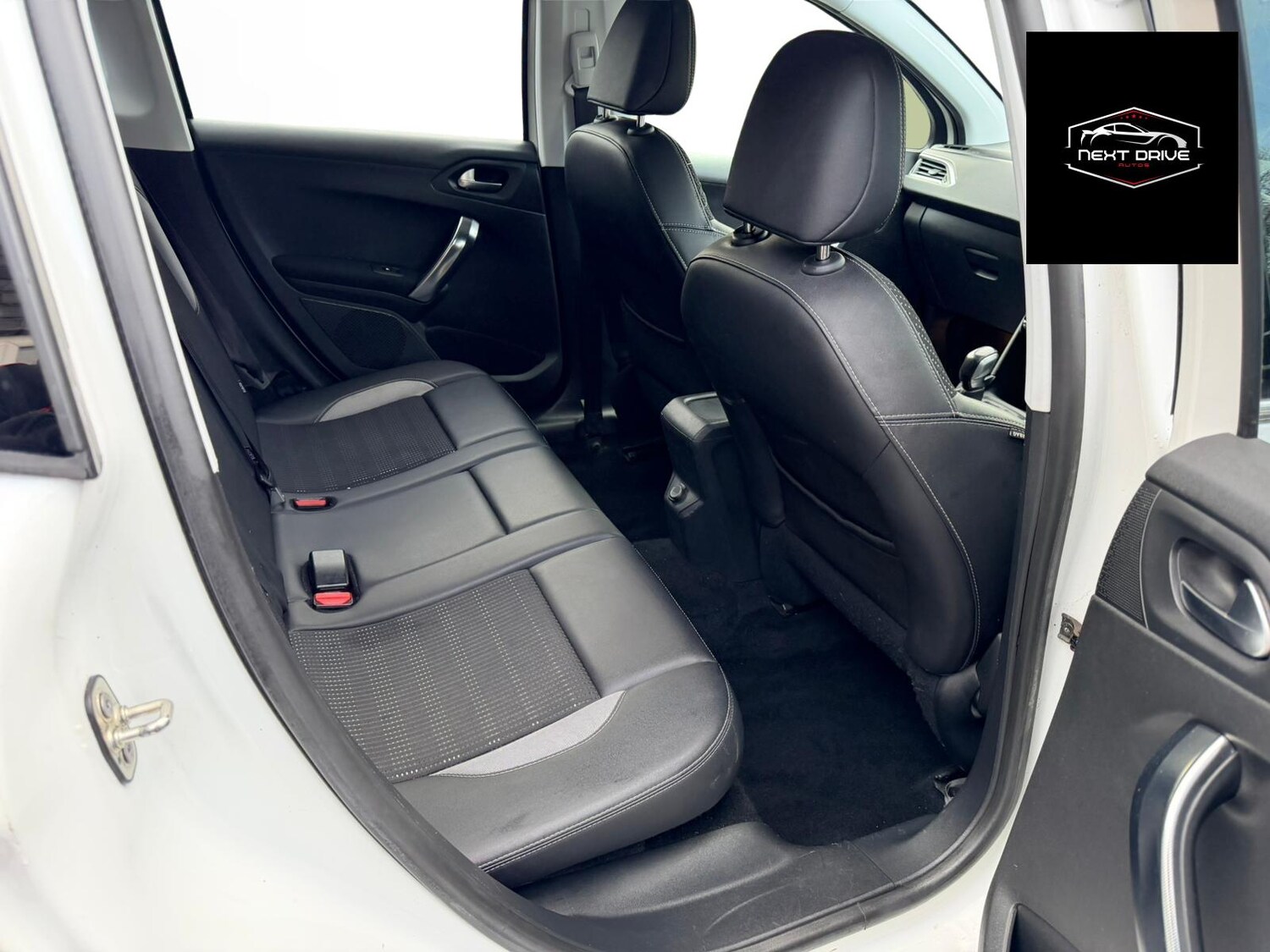 Used Peugeot 2008 2013 for sale - 77435290: Photo 8