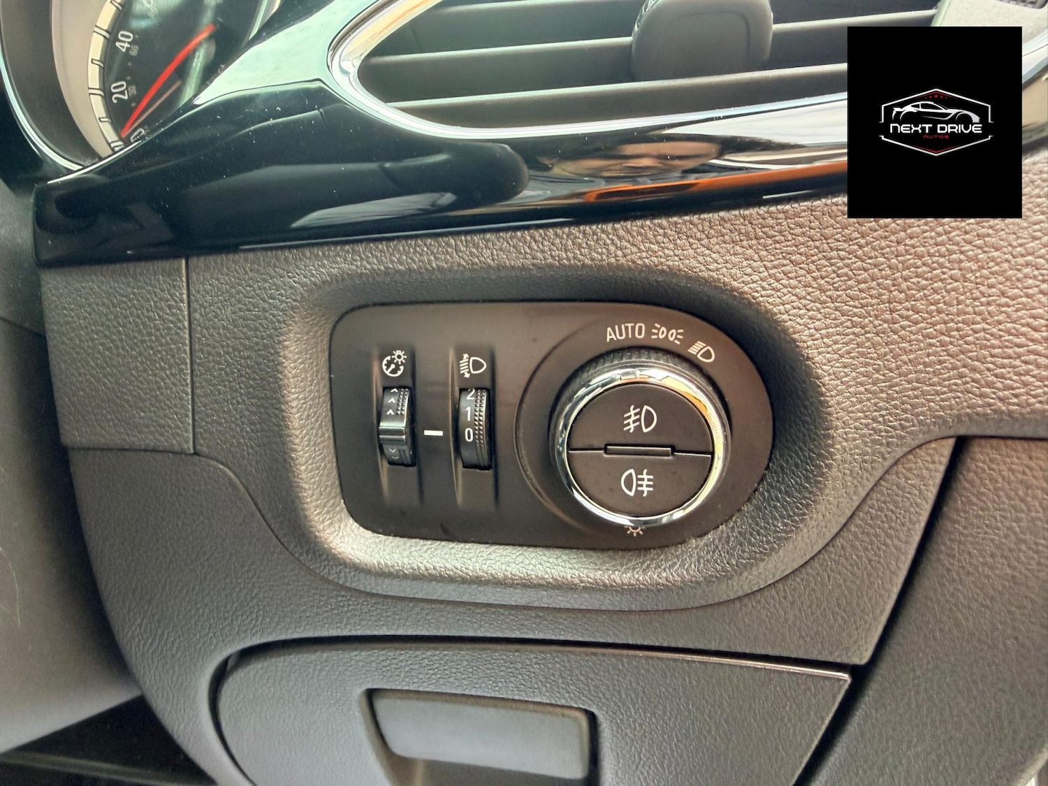 Used Vauxhall Astra 2017 for sale - 78123406: Photo 18