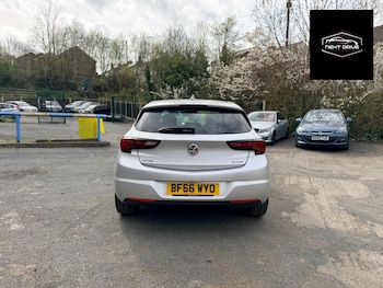 Used Vauxhall Astra 2017 for sale - 78123406: Photo