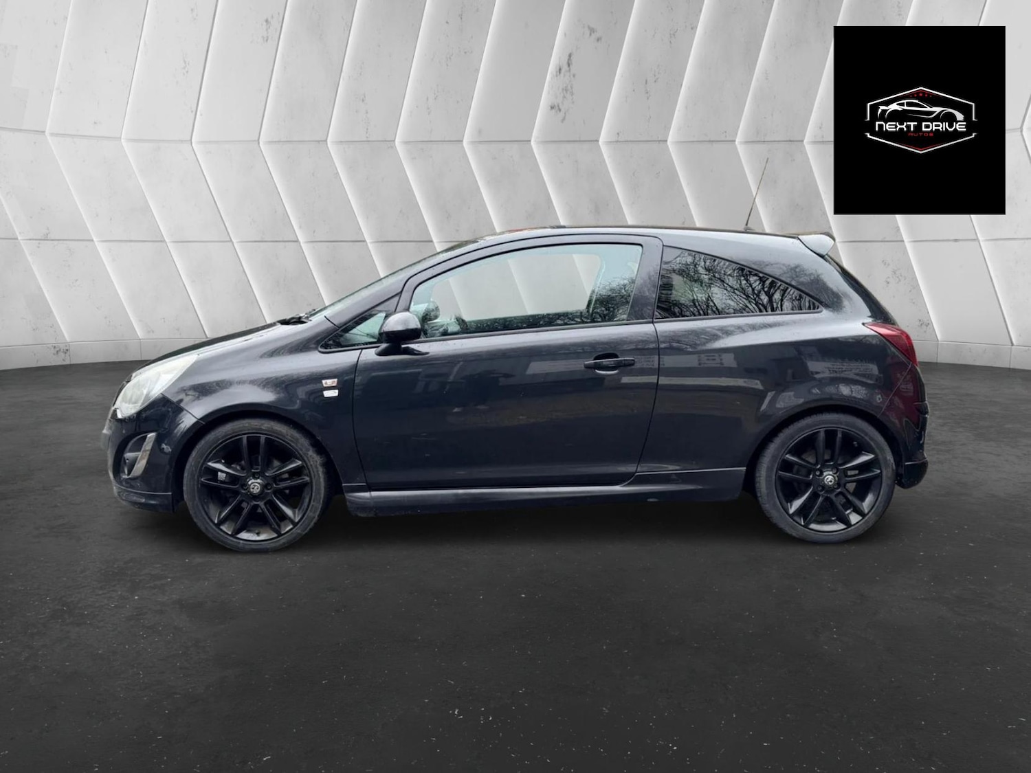 Used Vauxhall Corsa 2014 for sale - 77516060: Photo 3