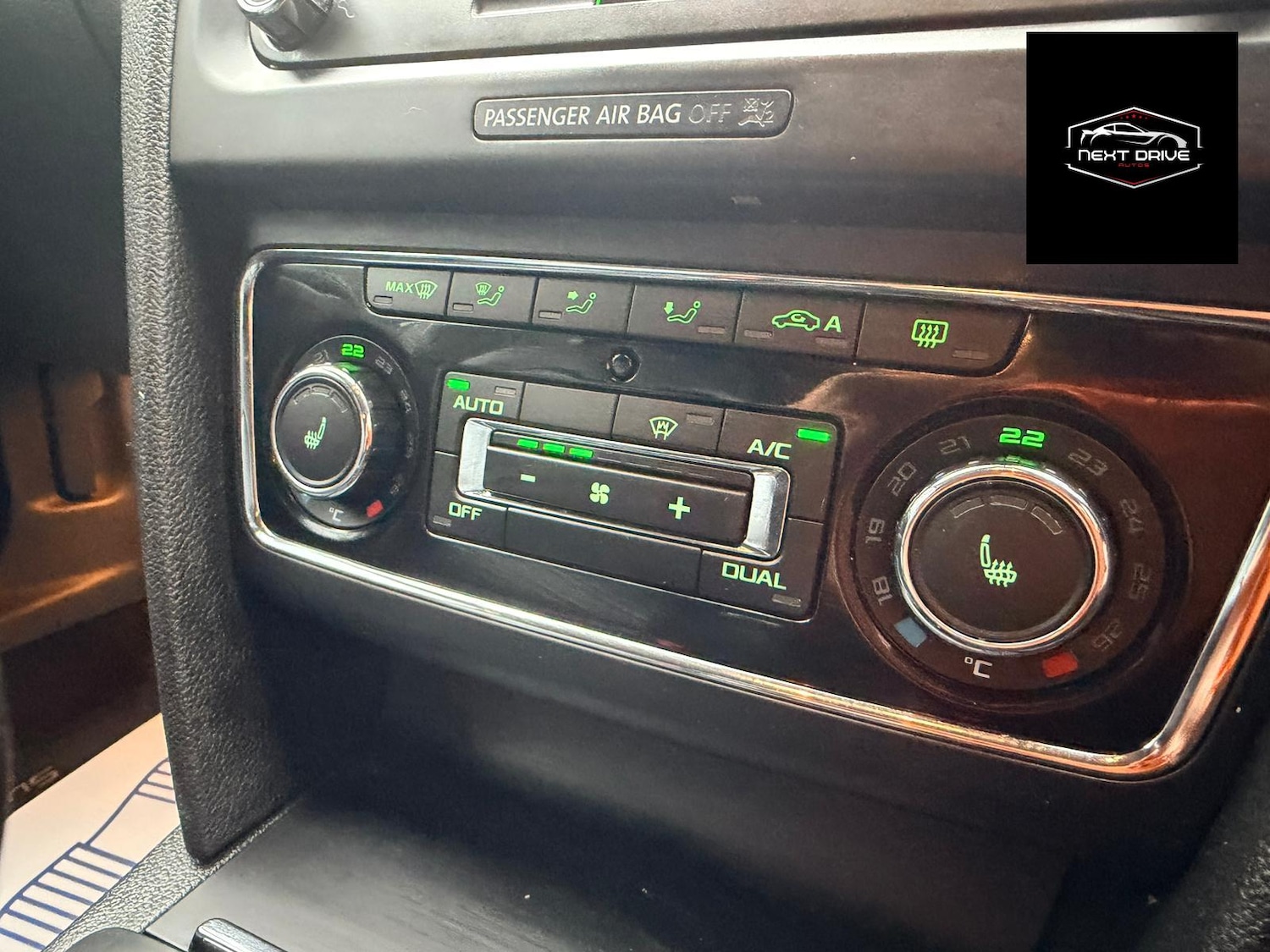 Used Skoda Superb 2014 for sale - 77603289: Photo 18