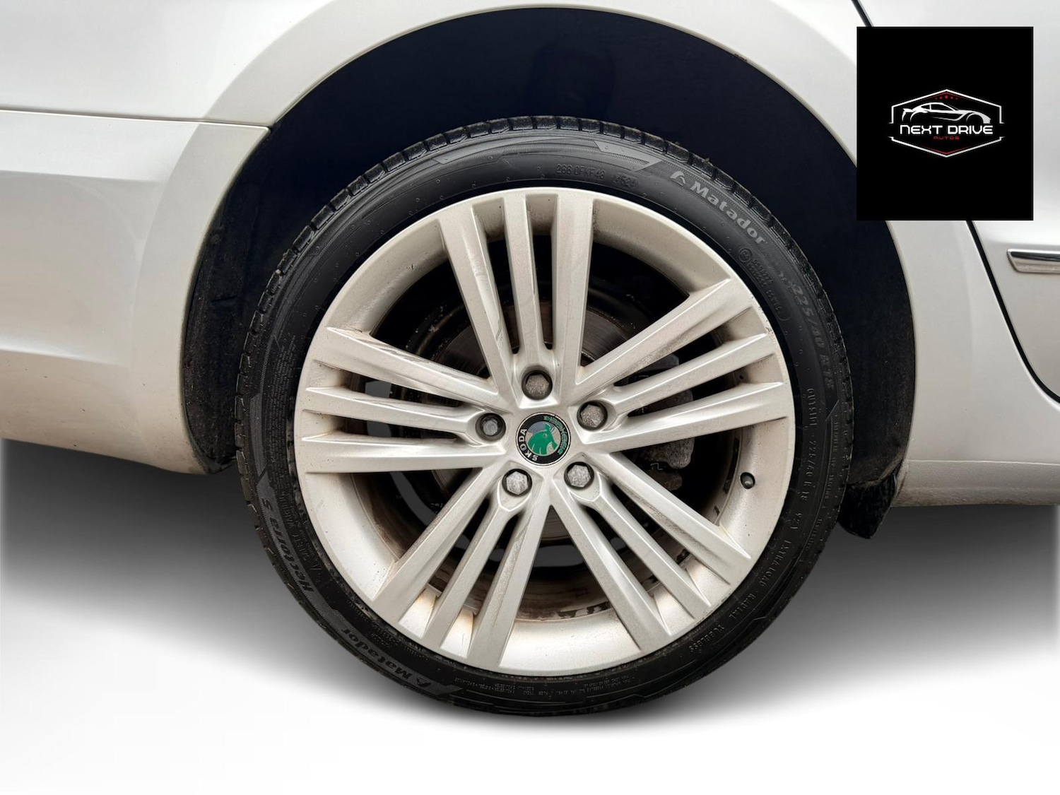 Used Skoda Superb 2014 for sale - 77603289: Photo 27