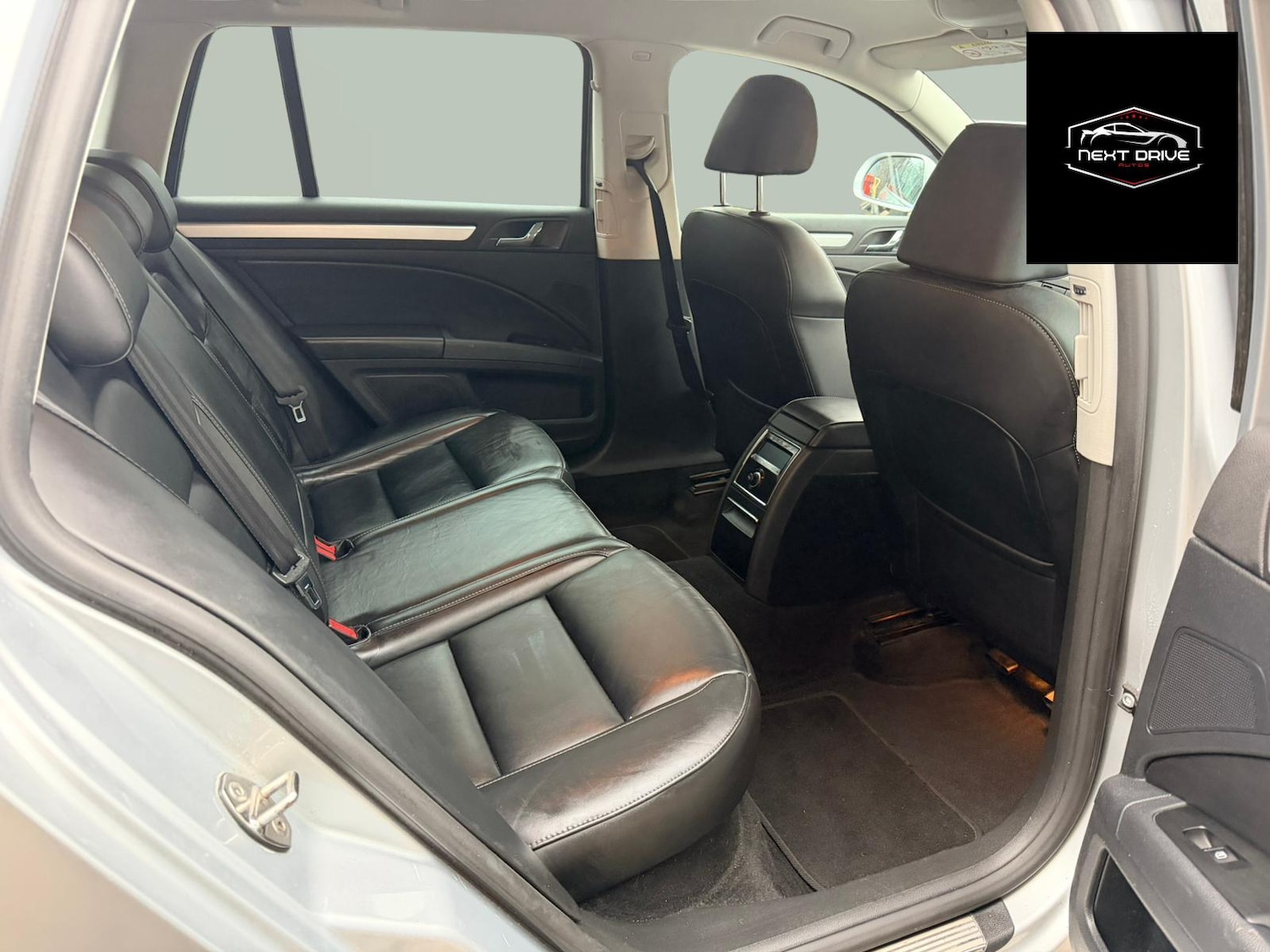 Used Skoda Superb 2014 for sale - 77603289: Photo 8