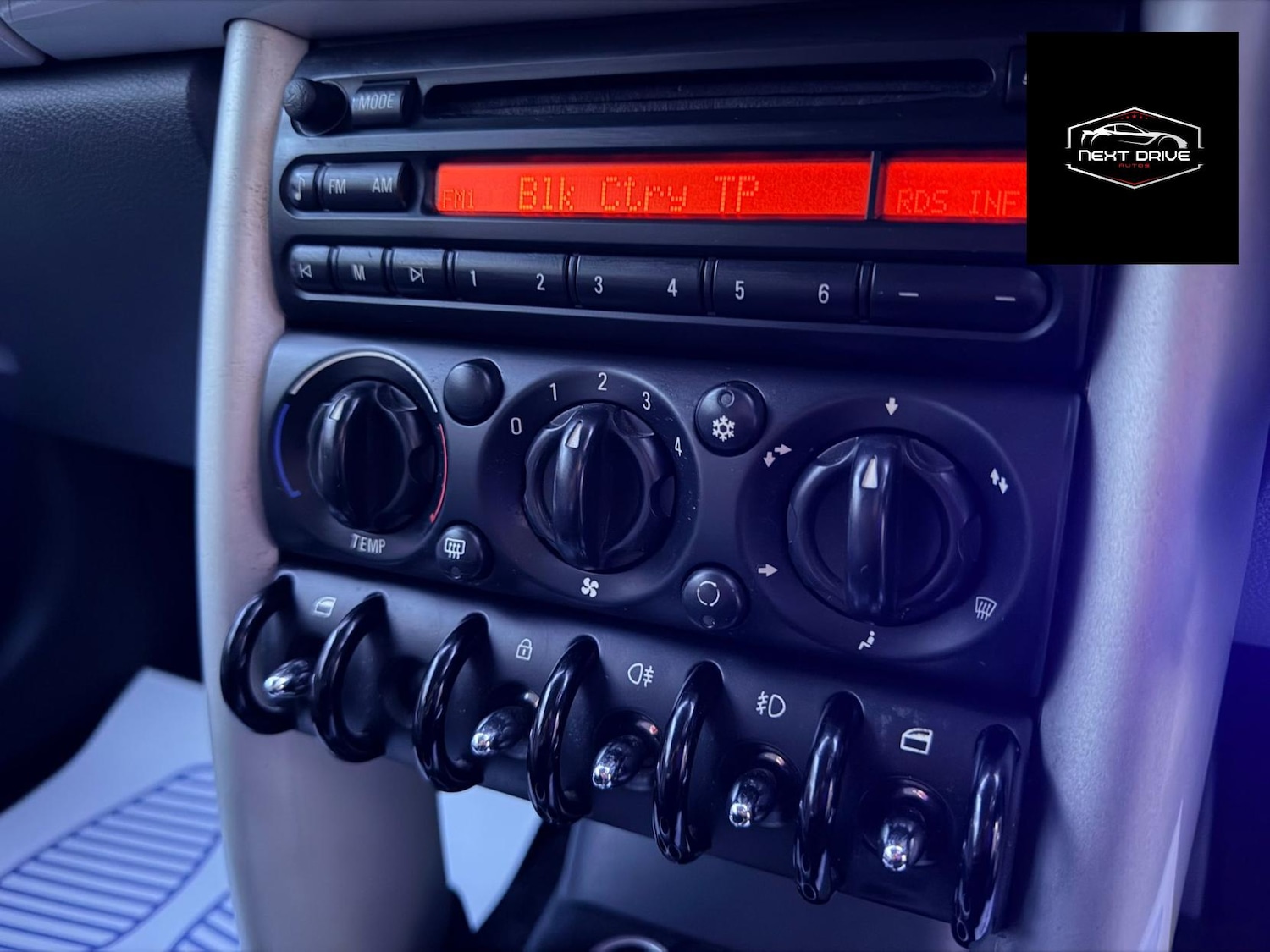 Used MINI Hatch 2003 for sale - 77708367: Photo 22