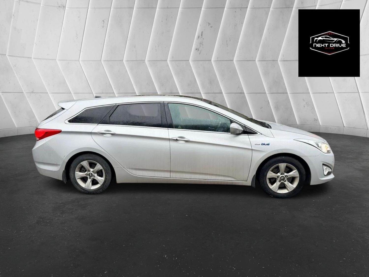 Used Hyundai i40 2013 for sale - 77431339: Photo 3