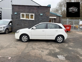 Used Kia Rio 2011 for sale - 77650009: Photo