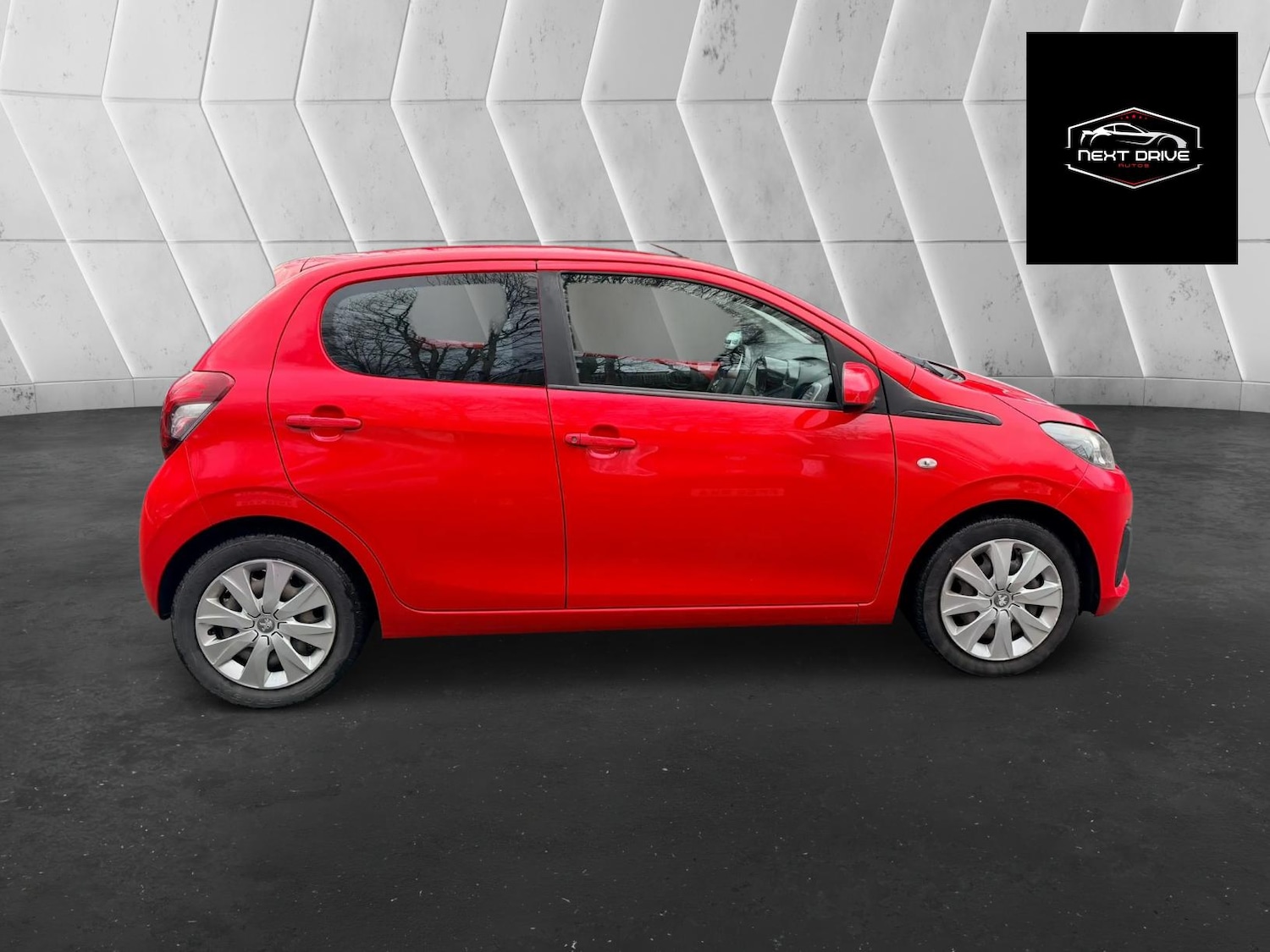 Used Peugeot 108 2017 for sale - 77622939: Photo 2