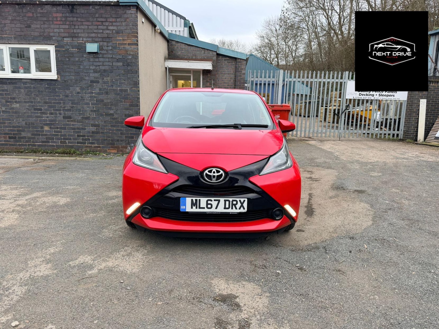 Used Toyota AYGO 2017 for sale - 77736231: Photo 2