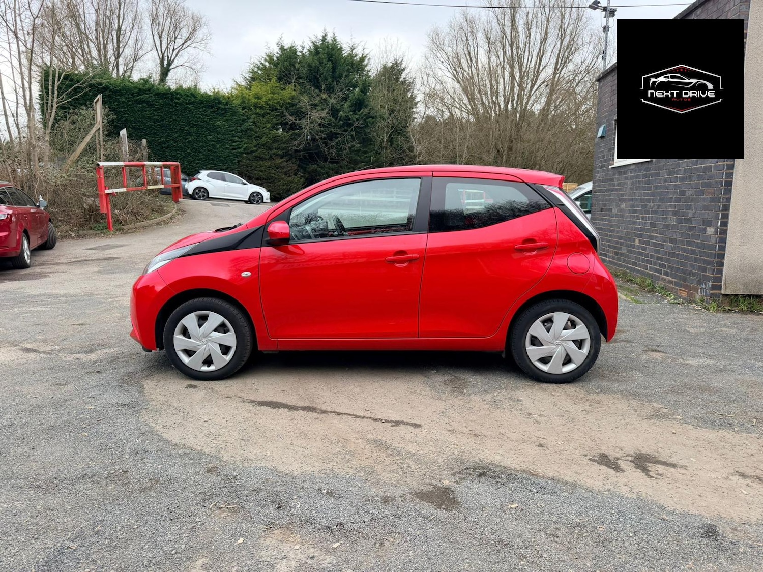 Used Toyota AYGO 2017 for sale - 77736231: Photo 7