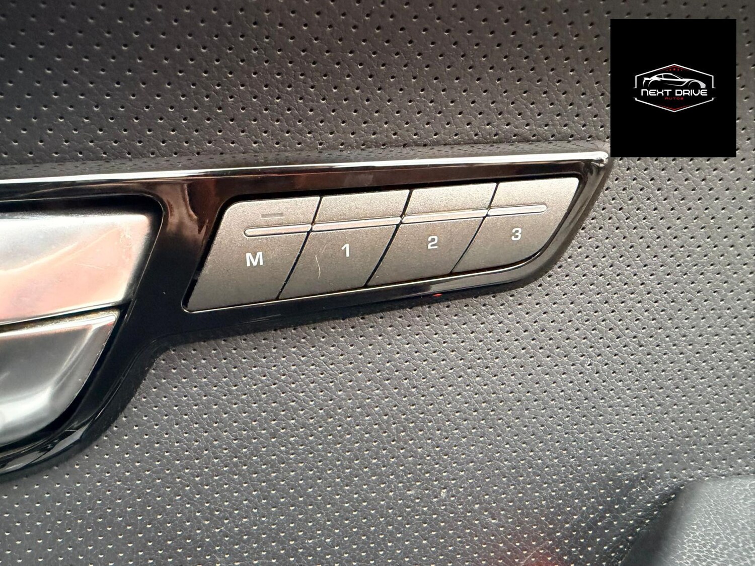 Used Land Rover Range Rover Evoque 2012 for sale - 77462048: Photo 11