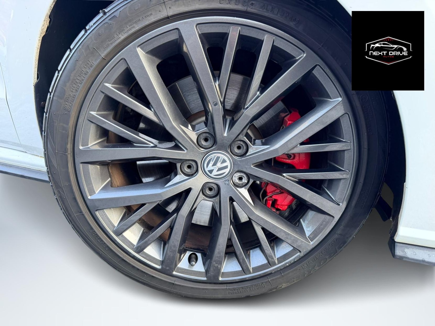 Used Volkswagen Polo 2015 for sale - 77435298: Photo 11