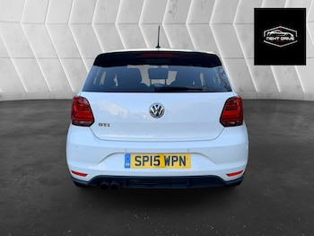 Used Volkswagen Polo 2015 for sale - 77435298: Photo