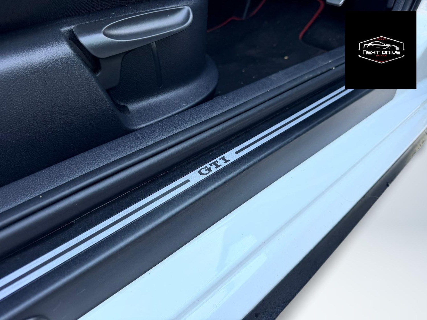 Used Volkswagen Polo 2015 for sale - 77435298: Photo 9