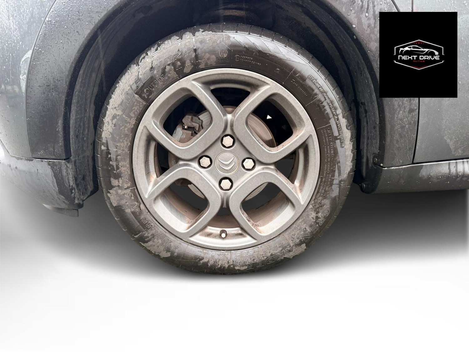 Used Citroen C4 Cactus 2015 for sale - 77435308: Photo 11