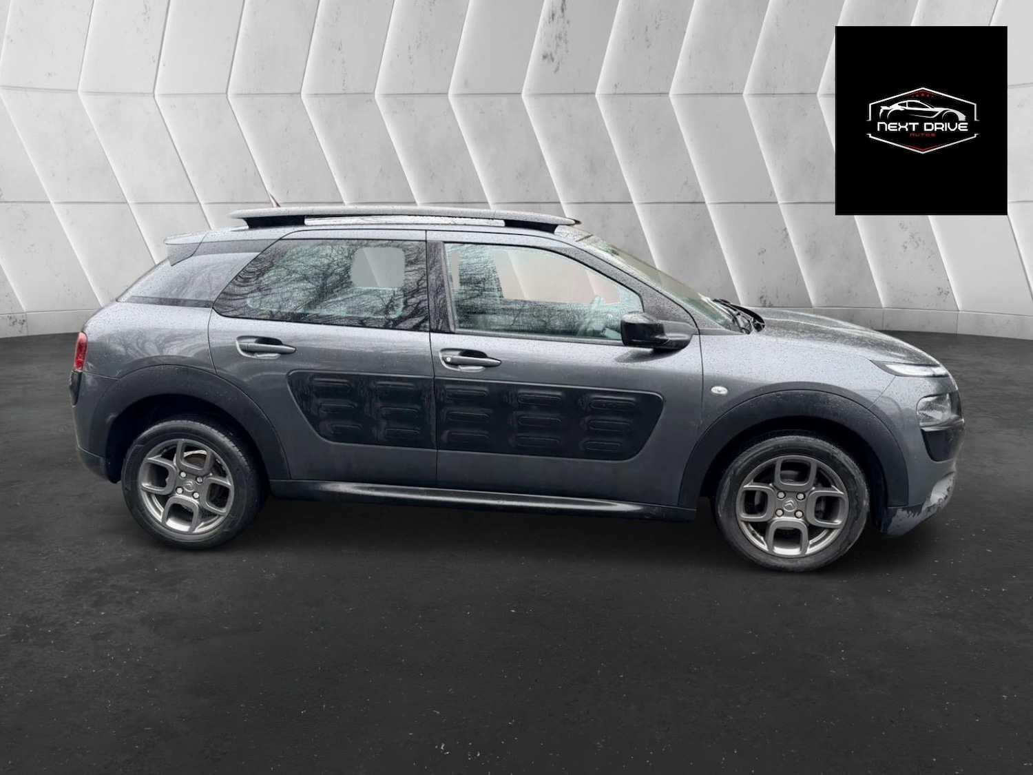 Used Citroen C4 Cactus 2015 for sale - 77435308: Photo 3