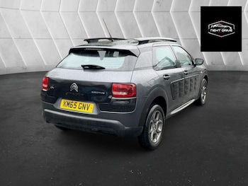 Used Citroen C4 Cactus 2015 for sale - 77435308: Photo