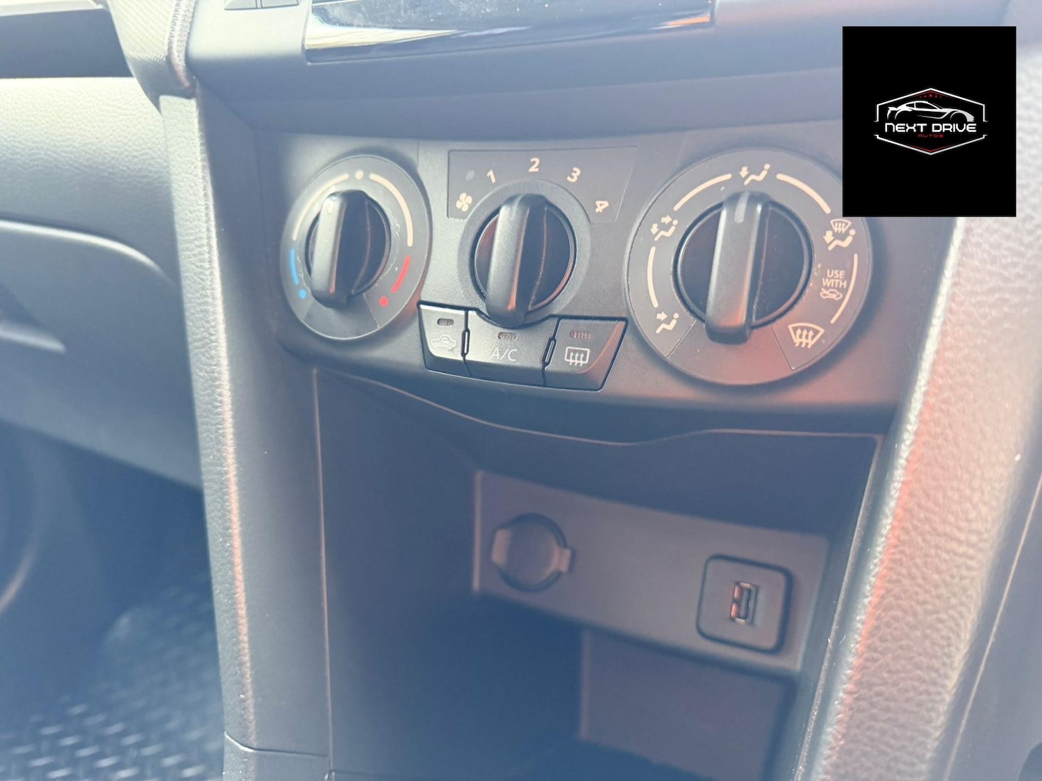 Used Suzuki Swift 2012 for sale - 78000538: Photo 11