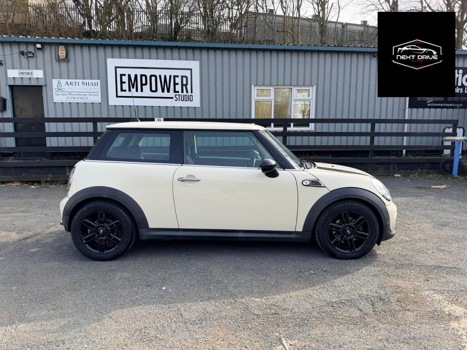 Used MINI Hatch 2012 for sale - 77763010: Photo 4