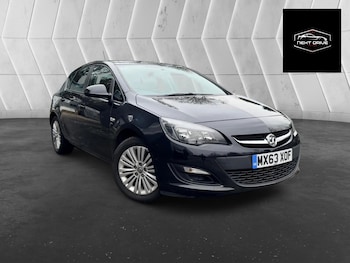 Used Vauxhall Astra 2013 for sale - 77435279: Photo