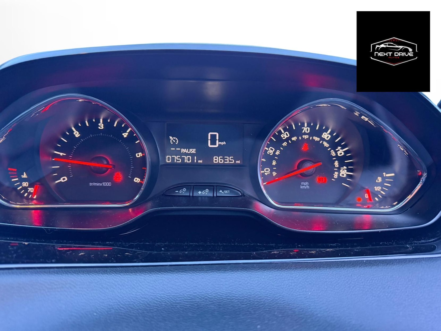 Used Peugeot 208 2013 for sale - 77622941: Photo 12