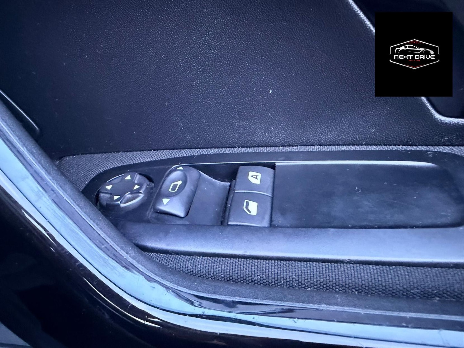 Used Peugeot 208 2013 for sale - 77622941: Photo 18