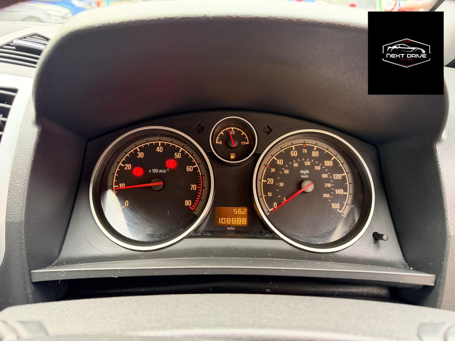 Used Vauxhall Zafira 2010 for sale - 77581563: Photo 12