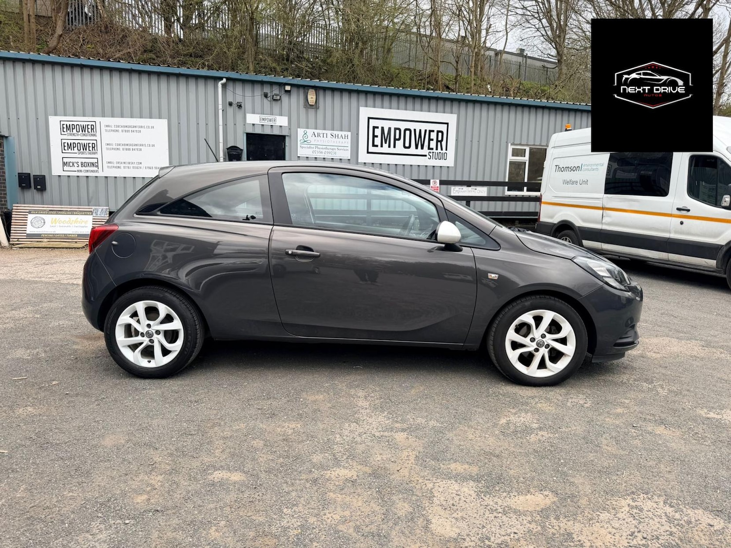 Used Vauxhall Corsa 2016 for sale - 78000534: Photo 3