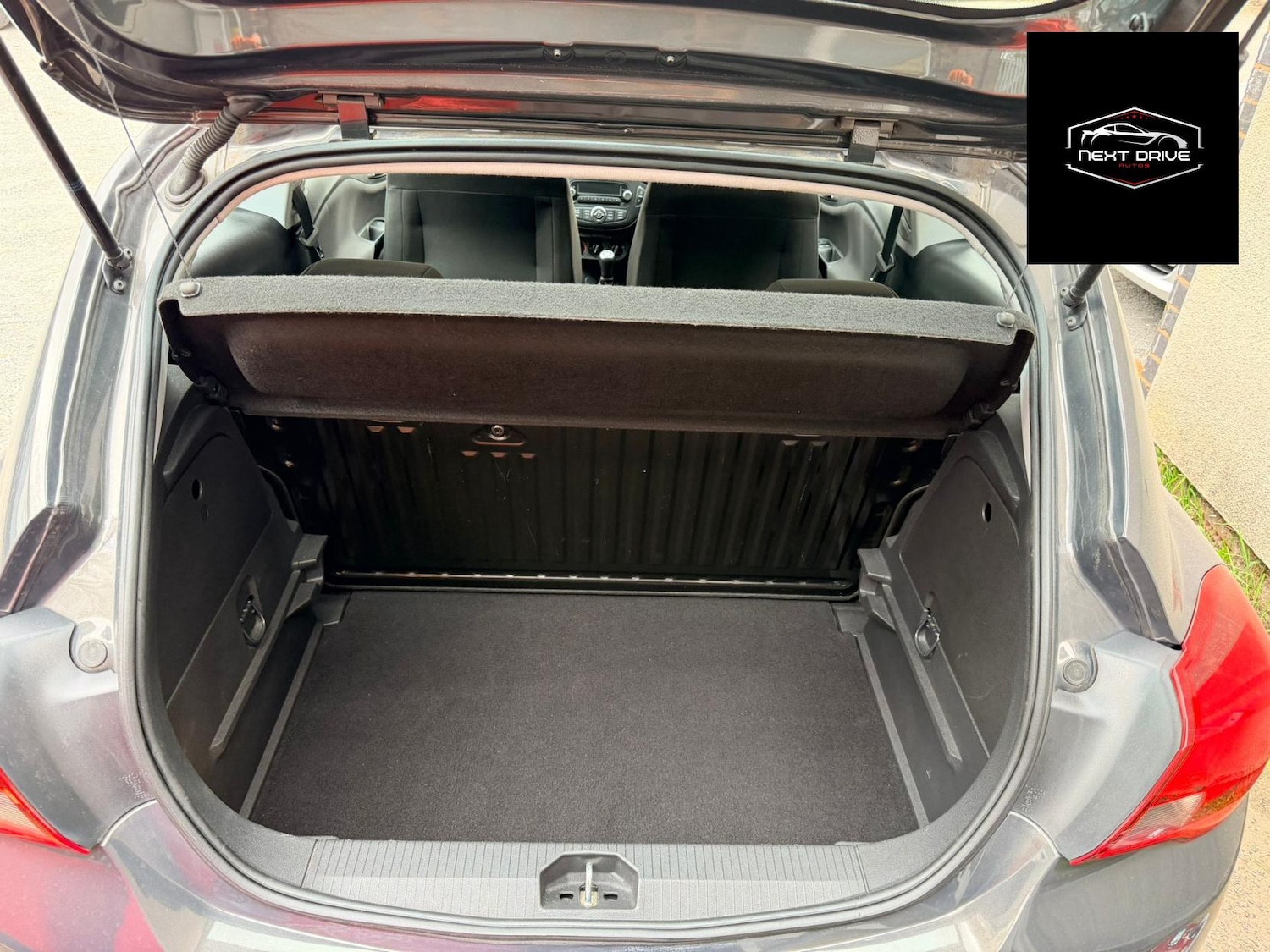 Used Vauxhall Corsa 2016 for sale - 78000534: Photo 9