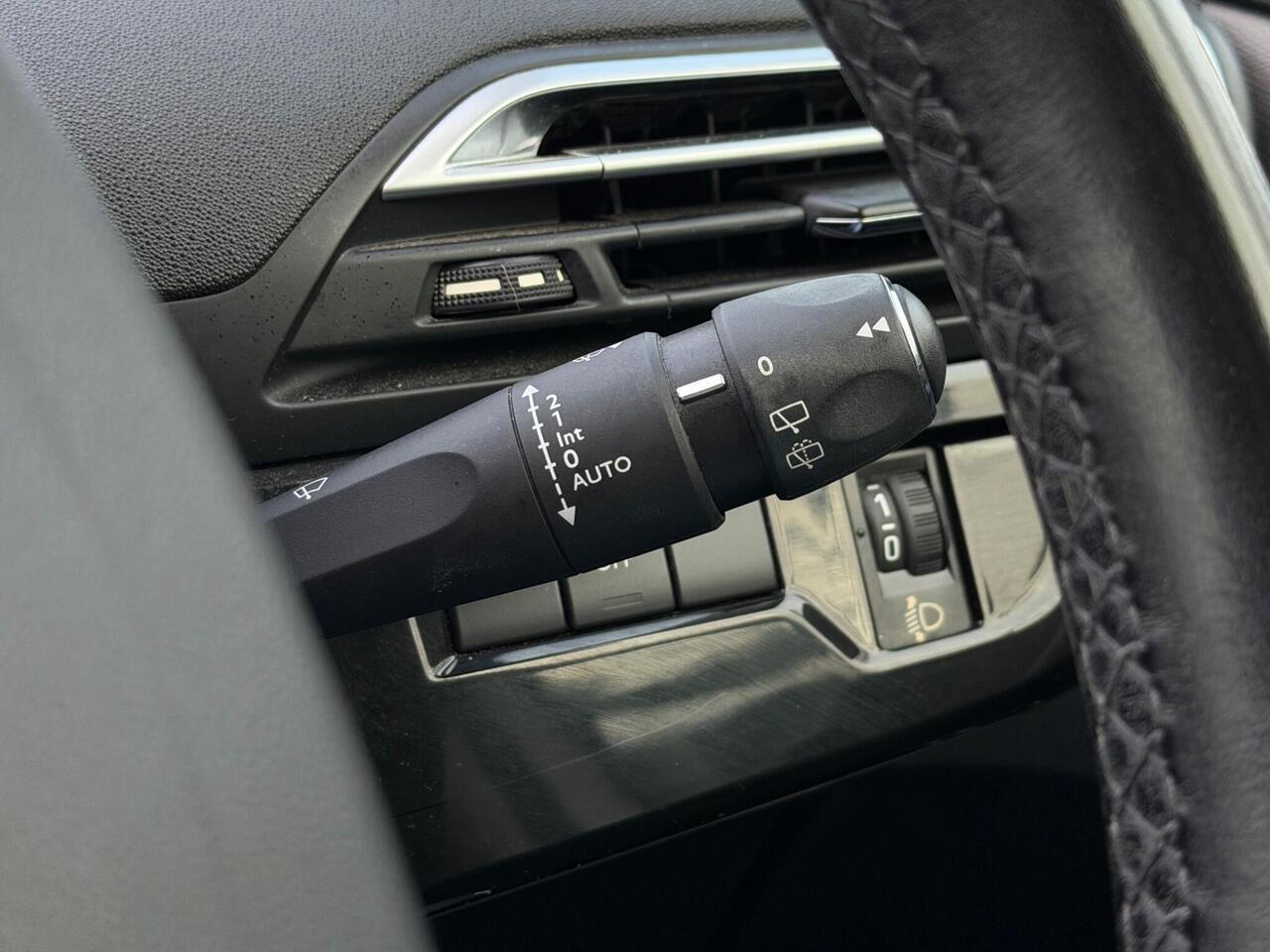 Used Citroen Grand C4 Picasso 2016 for sale - 77648018: Photo 25