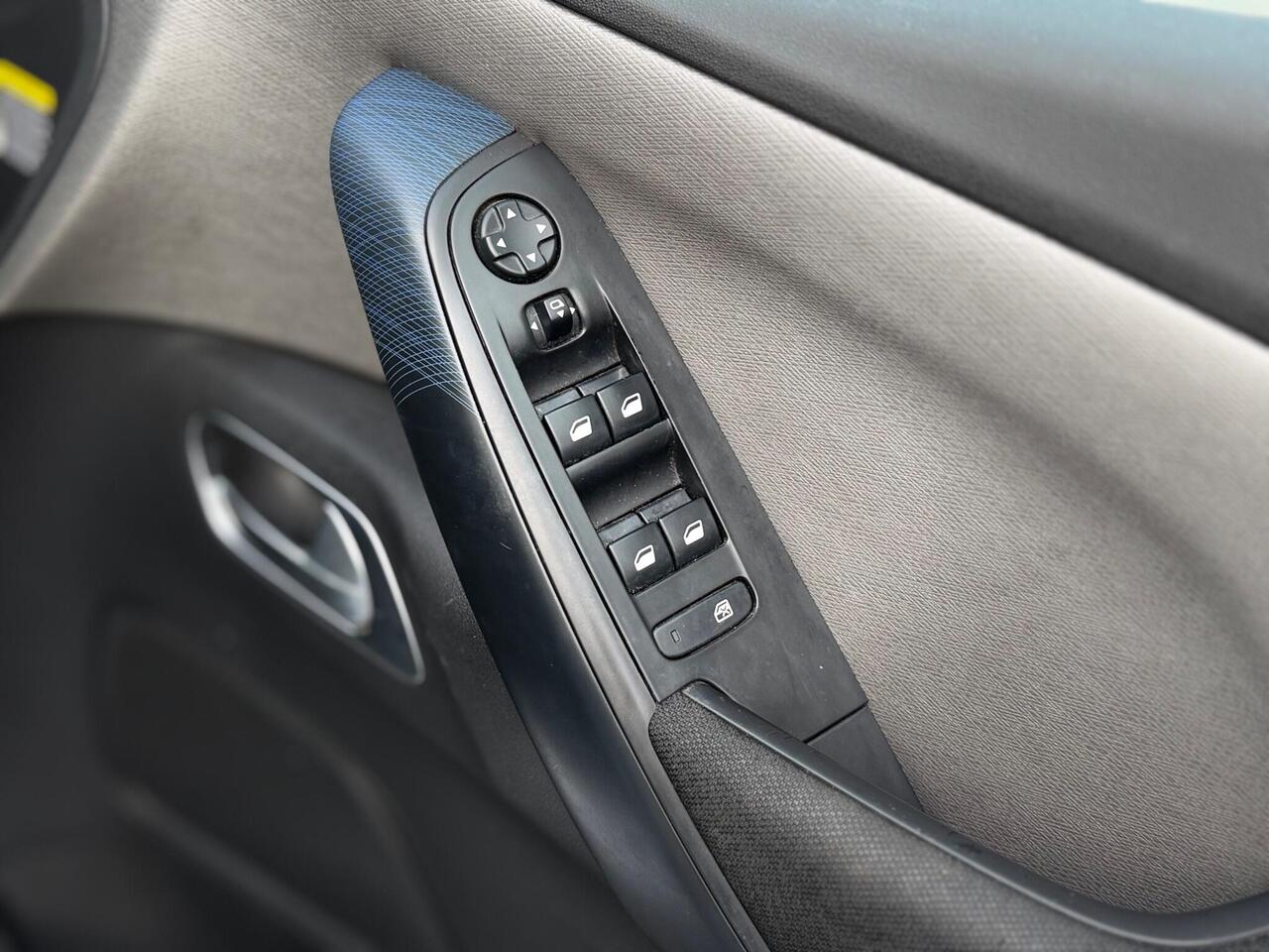 Used Citroen Grand C4 Picasso 2016 for sale - 77648018: Photo 31