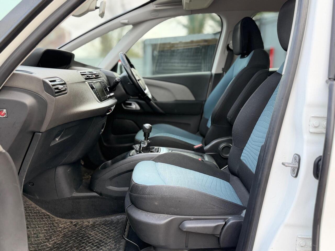 Used Citroen Grand C4 Picasso 2016 for sale - 77648018: Photo 41