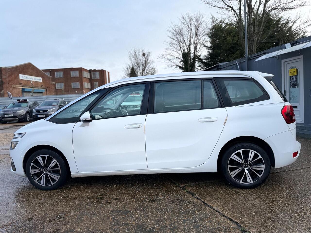 Used Citroen Grand C4 Picasso 2016 for sale - 77648018: Photo 8