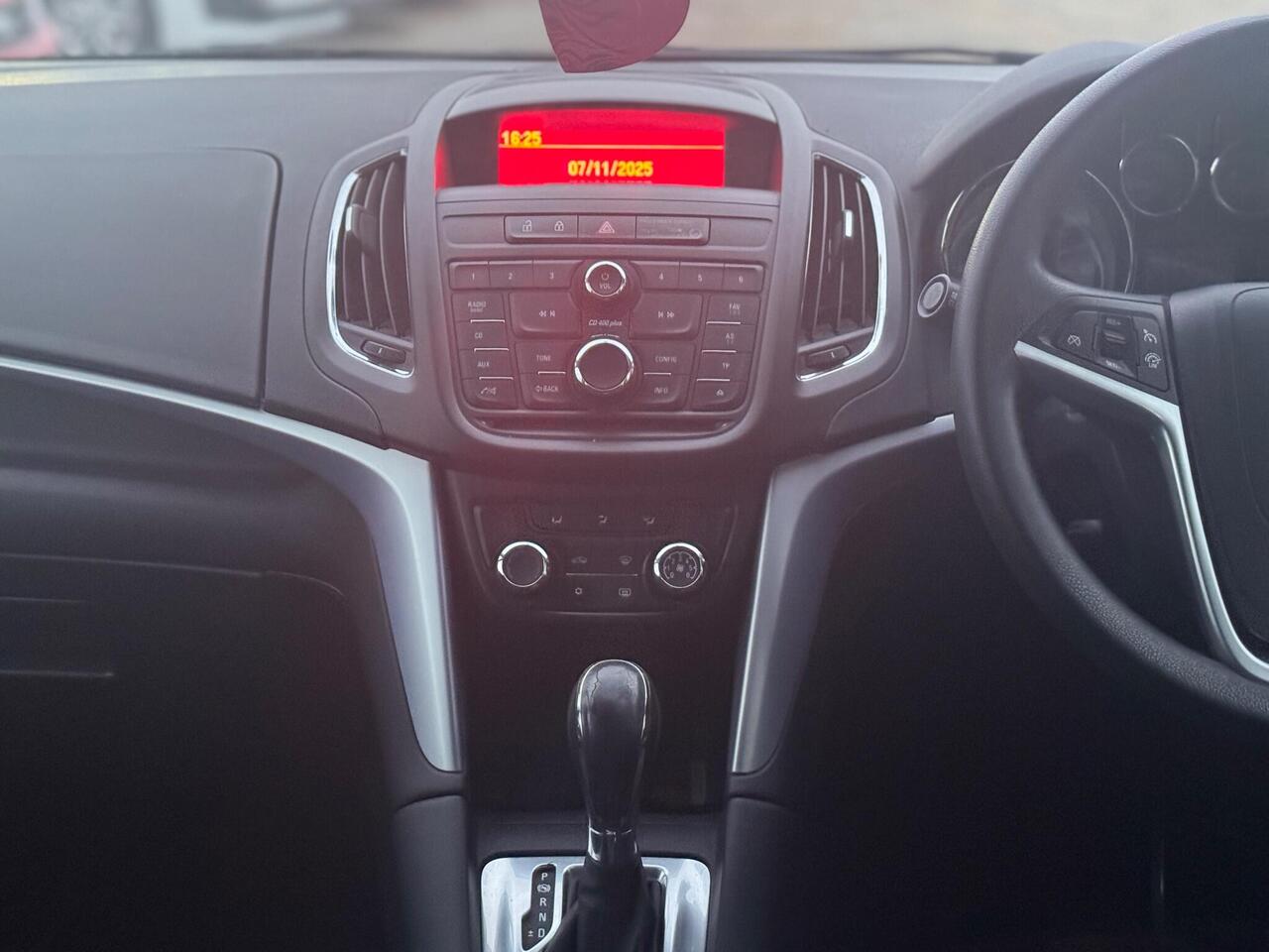 Used Vauxhall Zafira 2015 for sale - 76734420: Photo 56