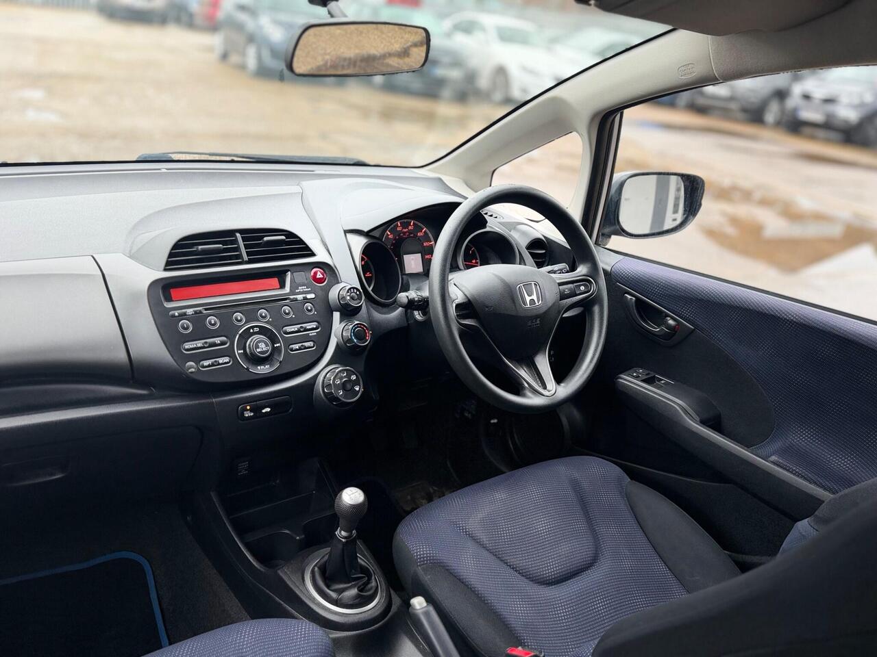 Used Honda Jazz 2012 for sale - 77648012: Photo 19