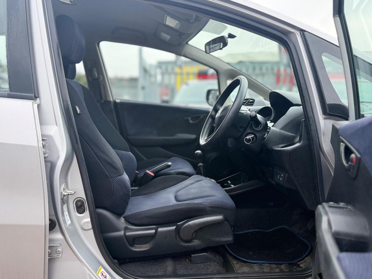 Used Honda Jazz 2012 for sale - 77648012: Photo 21