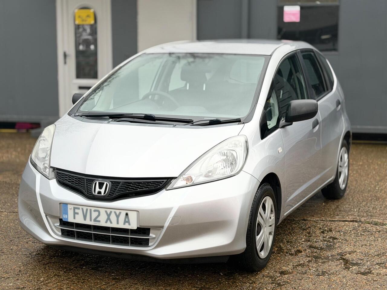 Used Honda Jazz 2012 for sale - 77648012: Photo 4
