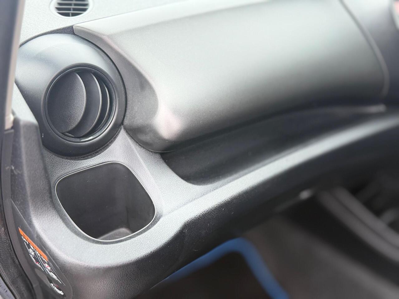 Used Honda Jazz 2012 for sale - 77648012: Photo 47