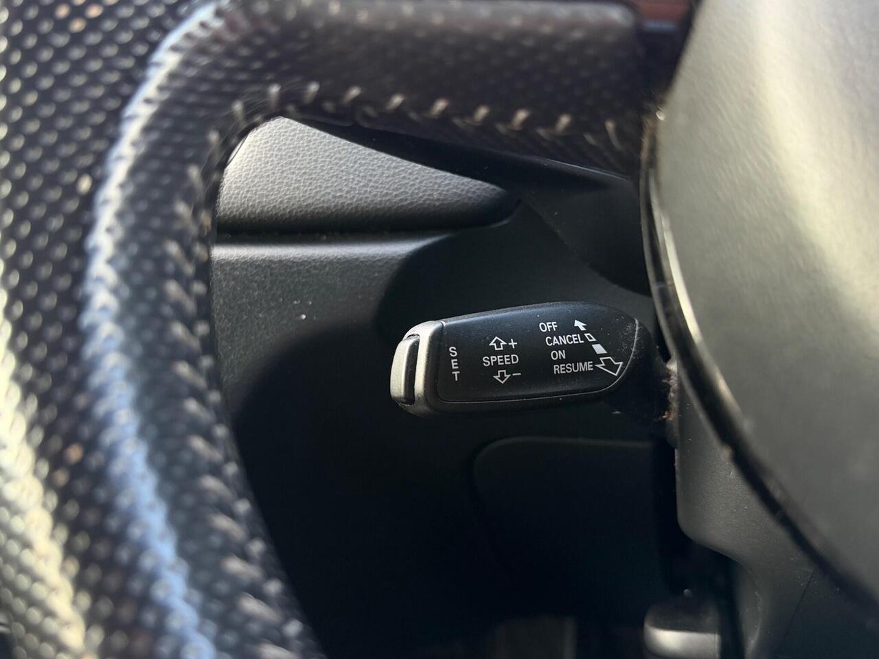 Used Audi Q3 2014 for sale - 77755752: Photo 24