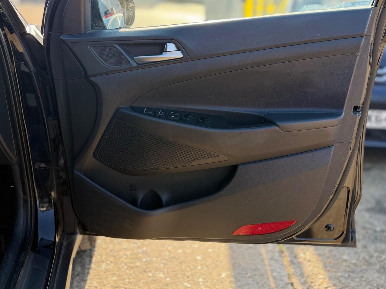 Used Hyundai TUCSON 2018 for sale - 77994655: Photo 28