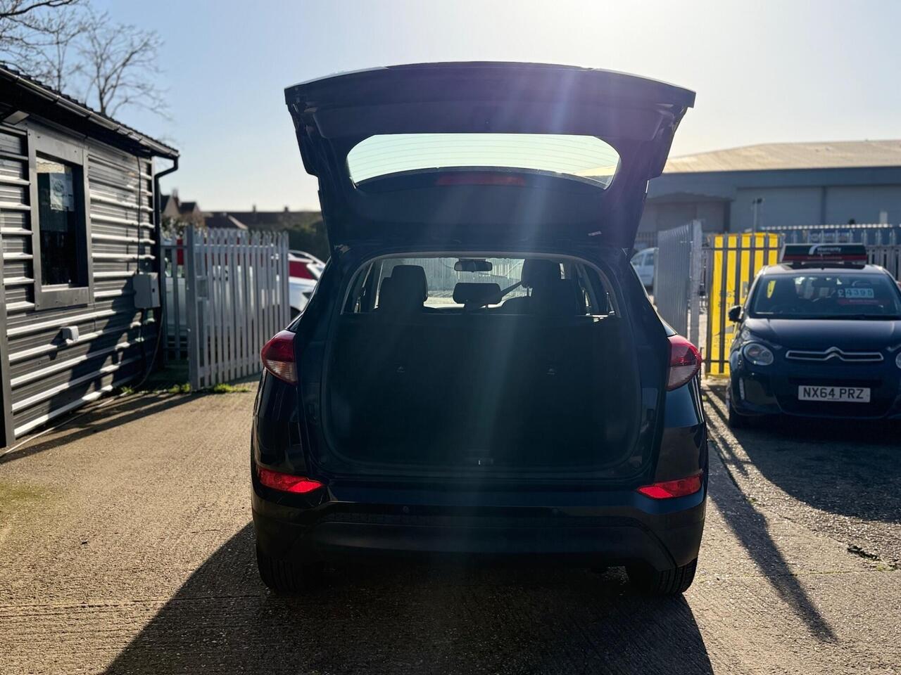 Used Hyundai TUCSON 2018 for sale - 77994655: Photo 7