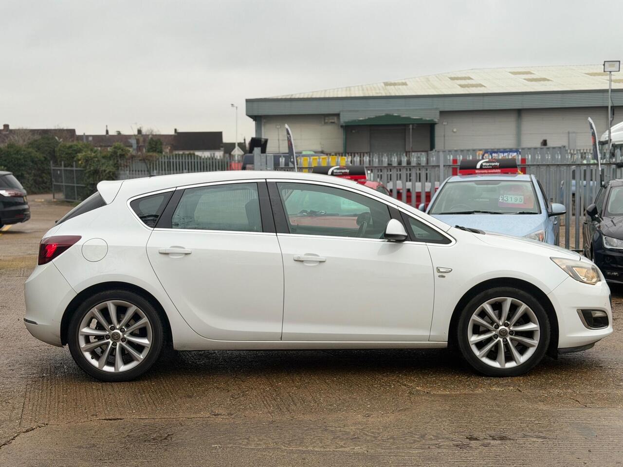Used Vauxhall Astra 2013 for sale - 77060600: Photo 12