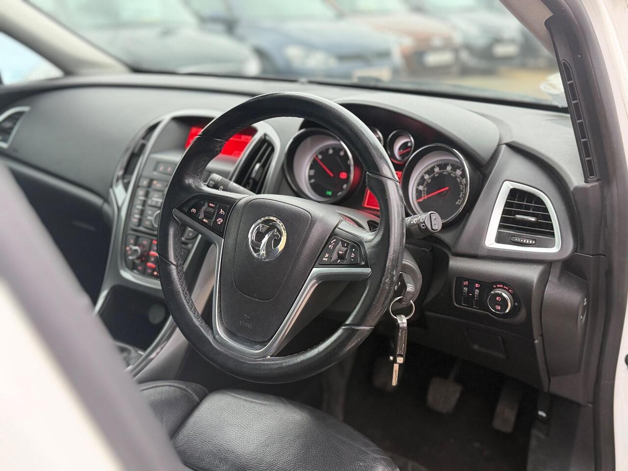 Used Vauxhall Astra 2013 for sale - 77060600: Photo 15