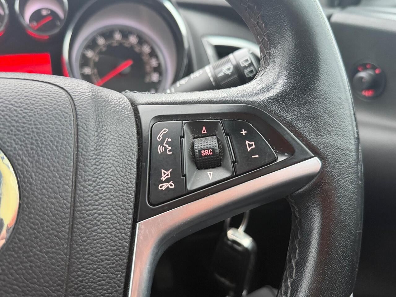 Used Vauxhall Astra 2013 for sale - 77060600: Photo 23