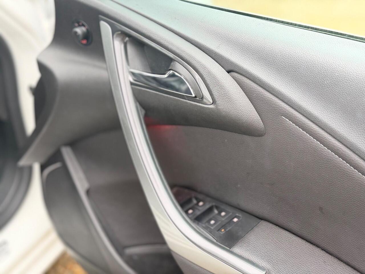 Used Vauxhall Astra 2013 for sale - 77060600: Photo 26