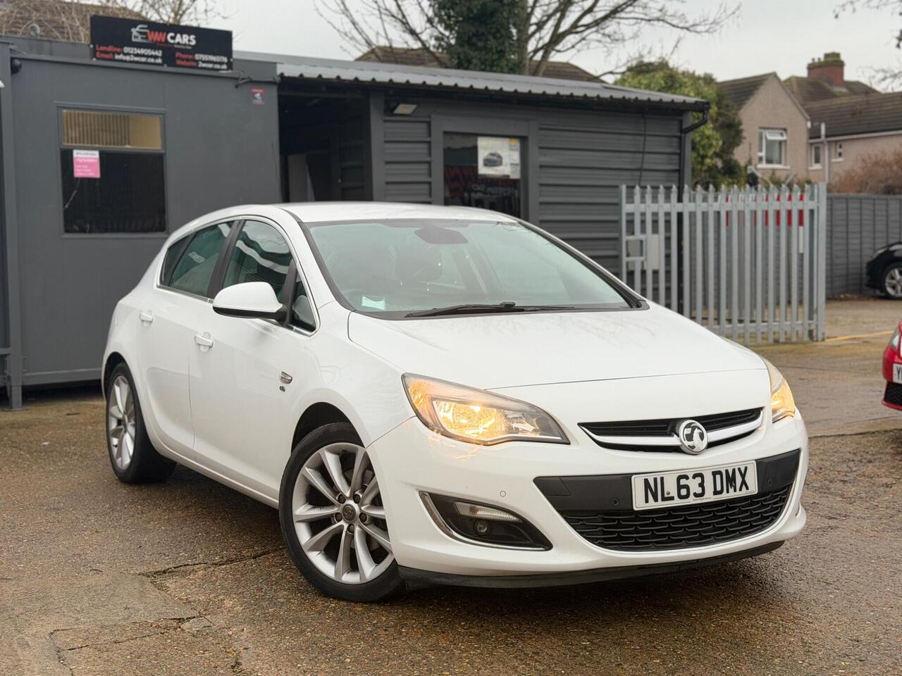 Used Vauxhall Astra 2013 for sale - 77060600: Photo 6