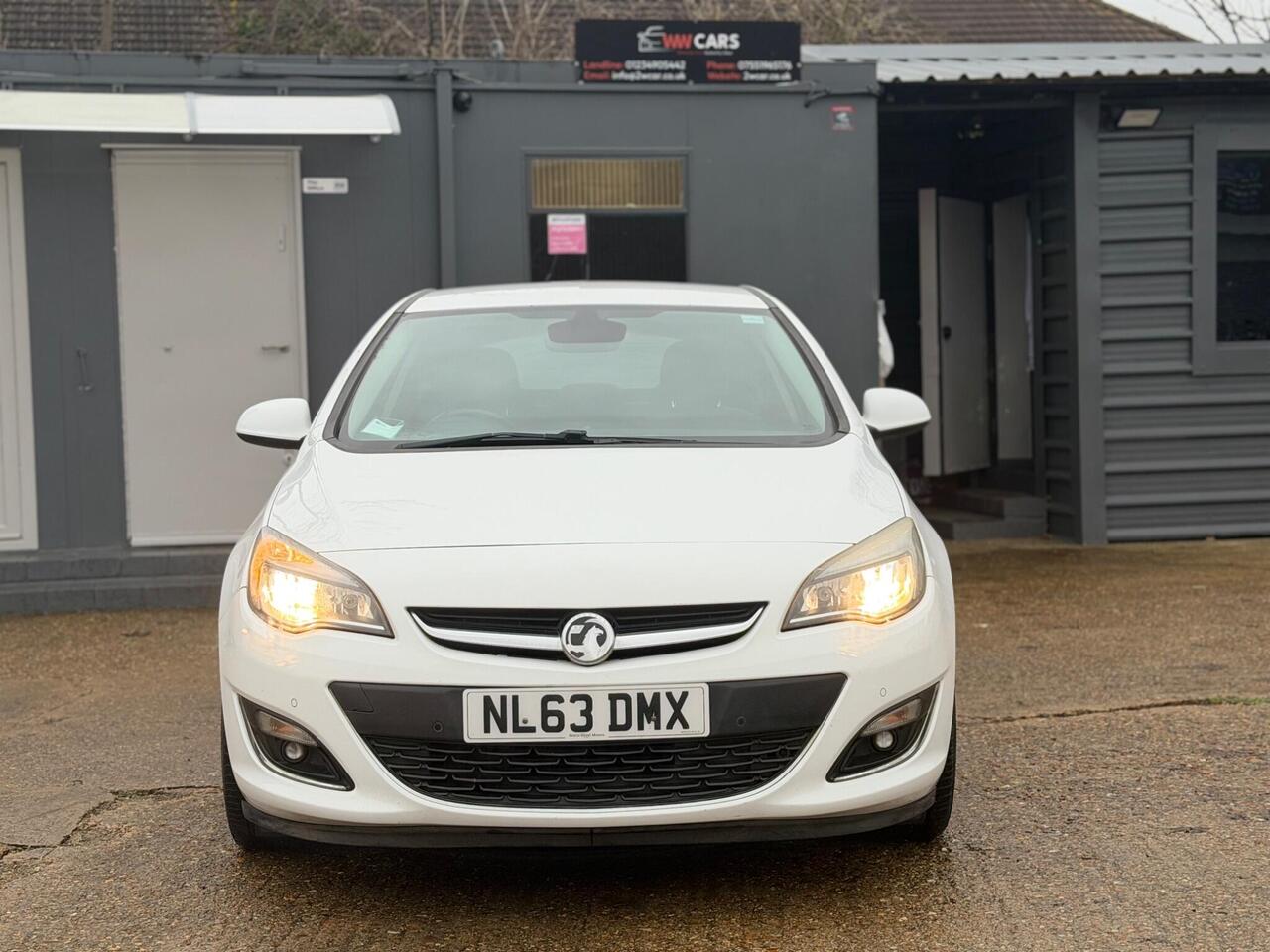 Used Vauxhall Astra 2013 for sale - 77060600: Photo 7