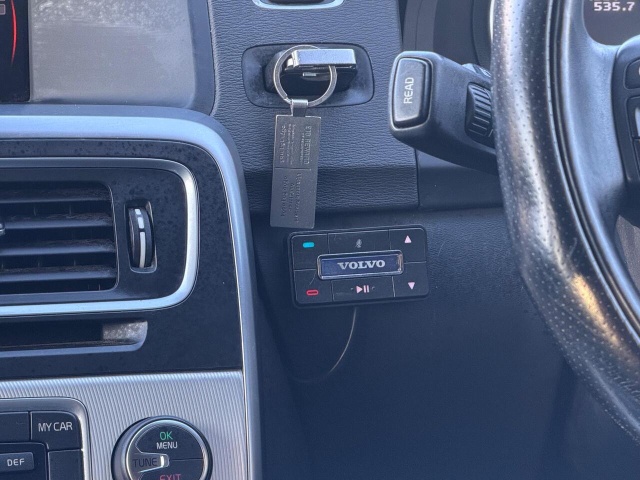 Used Volvo V60 2011 for sale - 76803572: Photo 35