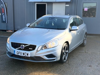 Used Volvo V60 2011 for sale - 76803572: Photo