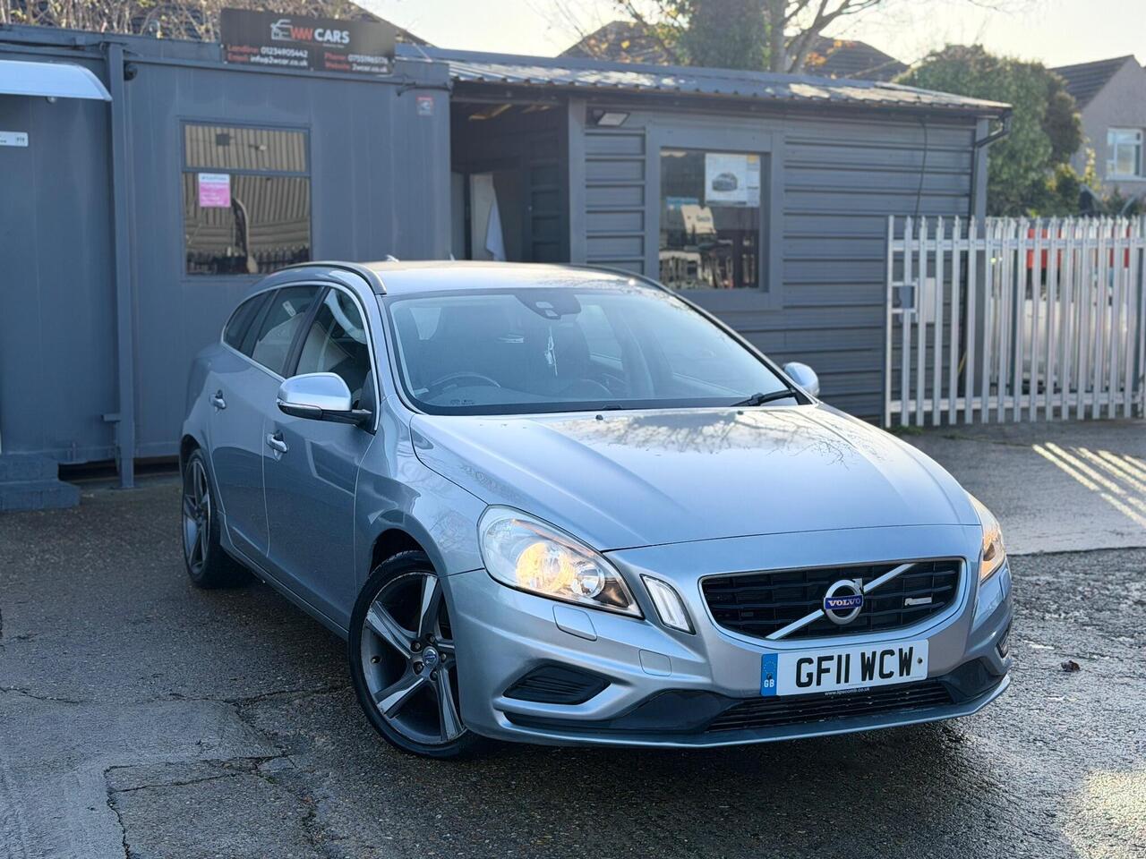 Used Volvo V60 2011 for sale - 76803572: Photo 6