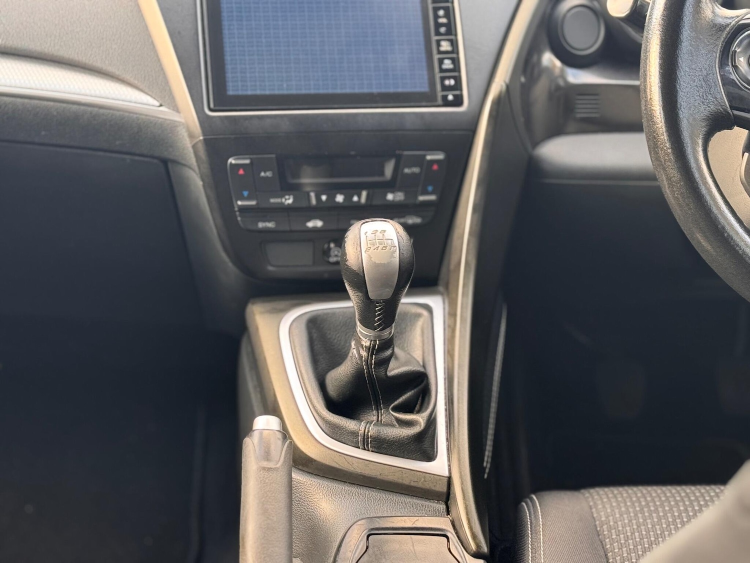 Used Honda Civic 2016 for sale - 76666525: Photo 25